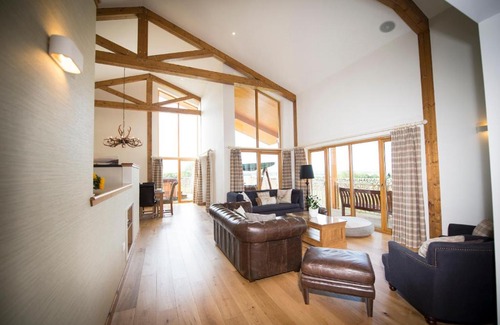 Balloch House | Aurae