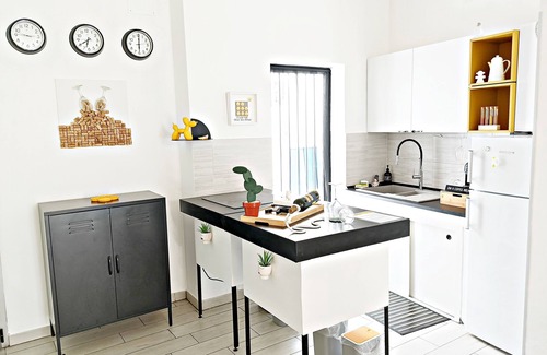 Santa Lucia House | Aurelio's Artpartment - "Unconventional House"