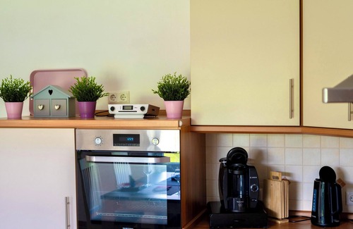 Wiesmoor Apartment | Aurora#1 with large garden, fireplace, sauna. 5 minutes to the open-air stage!