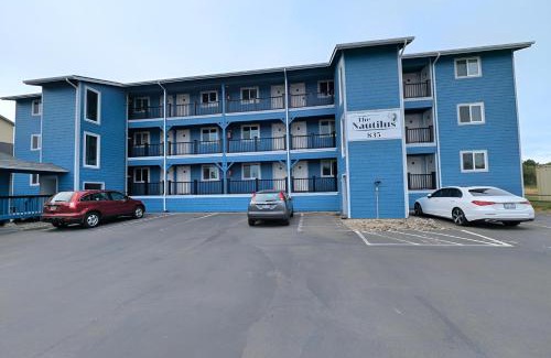 Ocean Shores Apartment | Aurora at Nautilus - Pet Friendly Oceanfront Condo