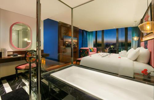 Hang Buom Hotel | Aurora Central Hanoi Hotel