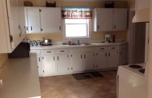 Alburg House | Aurora House . Town water for next season?