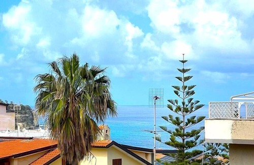 Tropea Apartment | Aurora, in the center of Tropea 350m from the sea with air conditioning