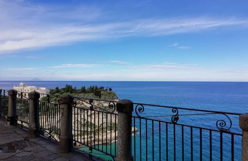 Tropea Apartment | Aurora, in the center of Tropea 350m from the sea with air conditioning