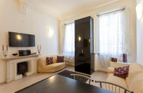 San Lorenzo Apartment | Aurora Suite