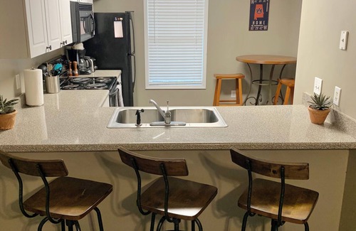 Auburn Condo | AUsome condo - 2BR/2.5BA - New listing