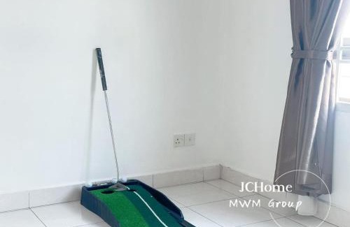Taman Mount Austin Apartment | Austin Mutiara 7pax KTV BBQ