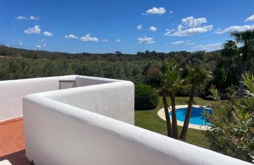 Santa Gertrudis Villa | Authentic Villa with amazing pool