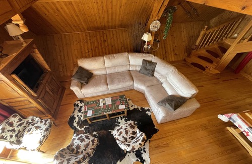 Besse-et-Saint-Anastaise Ski Chalet | Authentique Chalet Super-besse Avec vue sur le lac et les Pistes