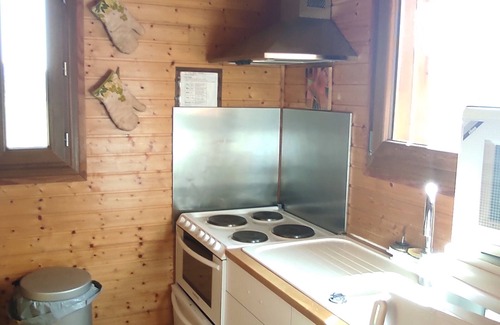 Besse-et-Saint-Anastaise Ski Chalet | Authentic chalet in nature near Super Besse