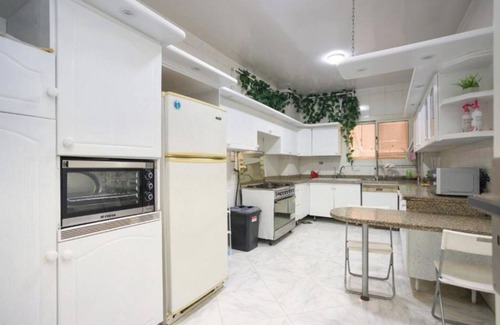 Agouza Apartment | Authentic apartment in the heart of Cairo