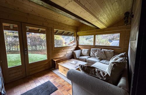 Les Bossons Ski Chalet | Authentic family chalet with garden in Chamonix