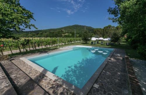 Bucine House | Authentic holiday home in Bucine with swimming pool