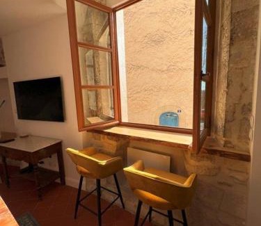Forcalquier House | Authentic Maison in Old Town