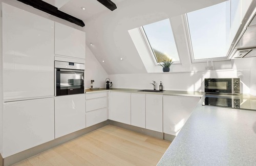 Midtbyen Apartment | Authentic Midtown Residence
