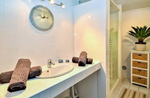 Mornas Other | Authentic Provencal mas in Mornas