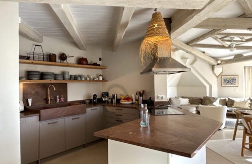 La Garde-Freinet Villa | Authentic stone bastide with pool and a magnificent view