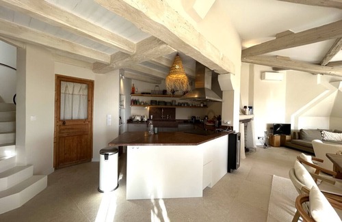 La Garde-Freinet Villa | Authentic stone bastide with pool and a magnificent view