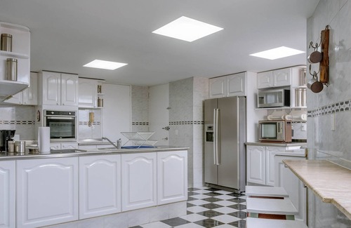 Miguel Hidalgo Apartment | Authentically Decorated PH w/ Jacuzzi in Polanco