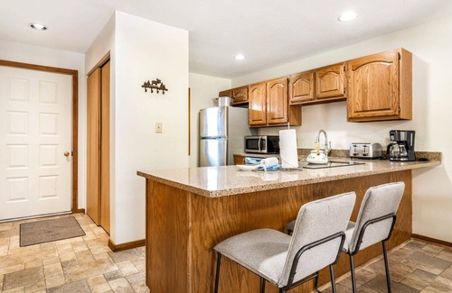 Wildernest Condo | Autumn Adventure Awaits! 15% Off Until Nov 30!