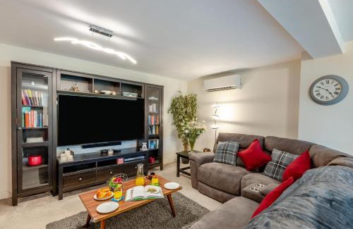 Ashford House | Autumn Barn Annexe