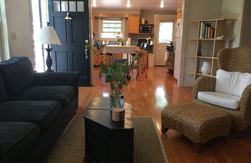 Nantucket Town Apartment | Autumn breeze! Empty beaches, warm waters!