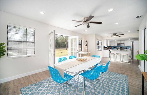 St. Augustine House | Autumn Deal! Luxury Retreat~Grill~Beach & Downtown~Sleeps 12