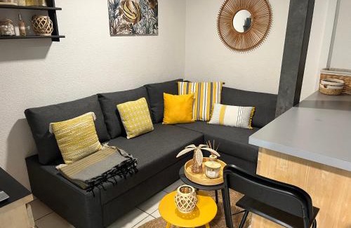 Les Ayguades House | Aux Ayguades, Pavillon tout confort proche plage, terrasse et WIFI