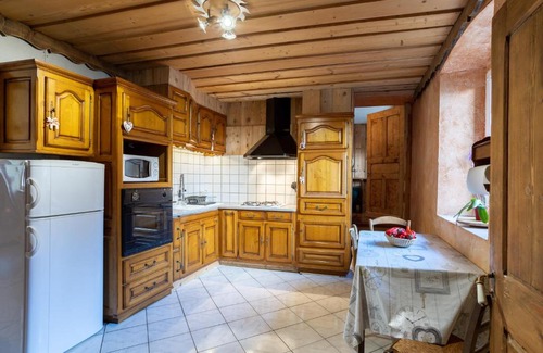 Marnaz Apartment | Aux Bois dHermy