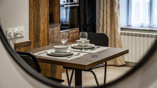 Faubourg North Apartment | Aux Fleurs de Darcy Confort Centre Ville