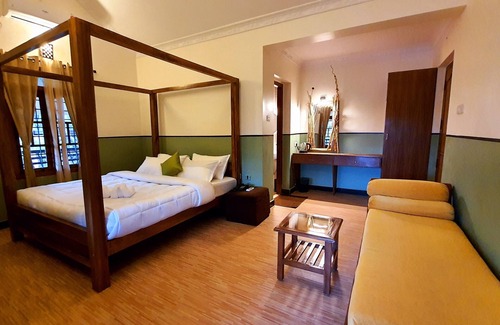 Masinagudi Hotel | Avadale Masinagudi - Stag Groups Not Allowed