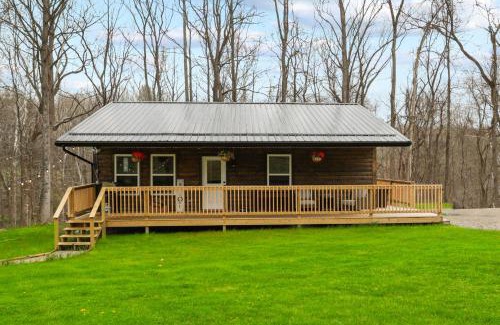 Logan House | -AVAIL NEW BOOKING PROMOTIONS - Secluded Cabin King Bed XBOX WIFI HotTub Games Firepit Close to Hiking Trails