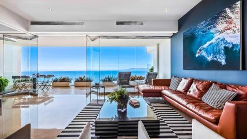 Romantic Zone Apartment | Avalon - 907 Gorgeous View 3 BR Private Pool Amapas