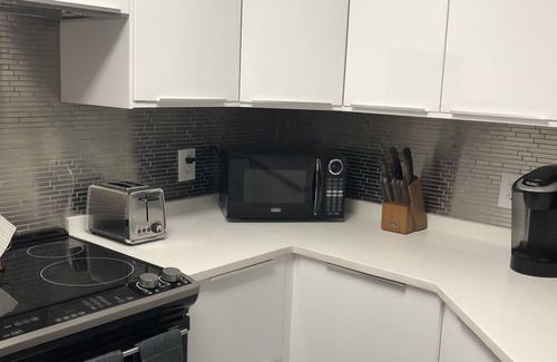 Clearwater Condo | Avalon at Clearwater-Ground Floor Beach Getaway