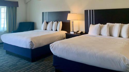 Morro Bay Hotel | Avalon Inn Downtown Morro Bay