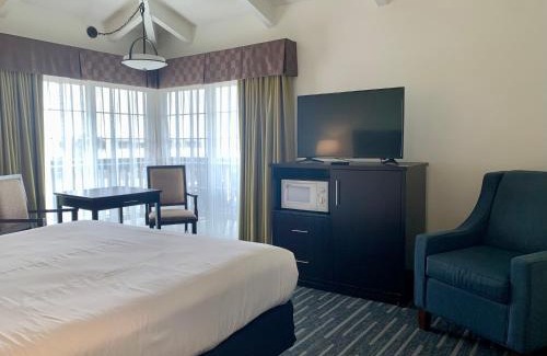 Morro Bay Hotel | Avalon Inn Downtown Morro Bay