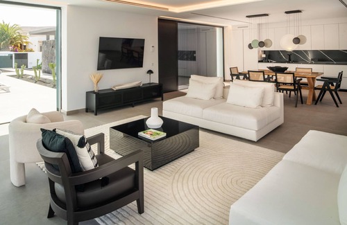 Puerto Calero Villa | Avasarala | A 3 bedroom luxury villa with 20 metre pool in Puerto Calero