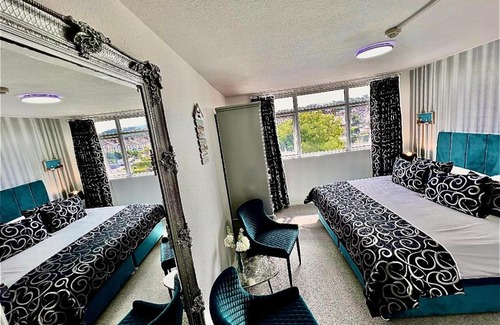 Babbacombe House | Aveland House