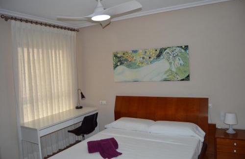 Elche Apartment | Avenida de Alicante en Elche con Wifi, Smart TV, Aire Acondicionado