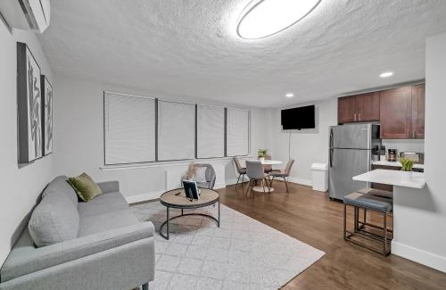 East Falls Apartment | Avenue A921 Furnished 2br Apt Parking, Gym