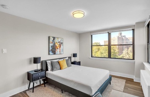 East Falls Apartment | Avenue B645 Furnished 2br Apt, Parking Att Nurses