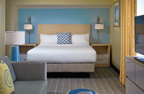 Somers Point Hotel | AVIA Residences on Mays Landing