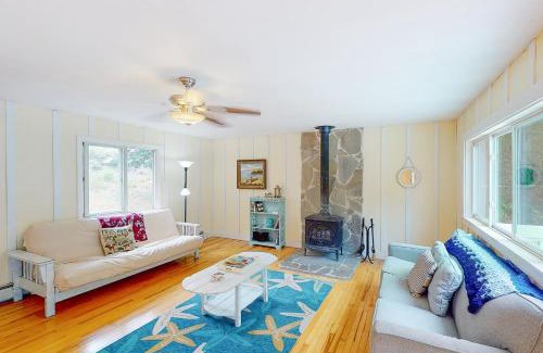 Somesville House | Avigayil Cottage