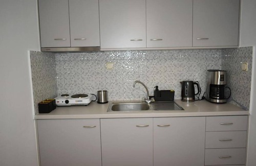 Trikala House | Avli Guesthouse