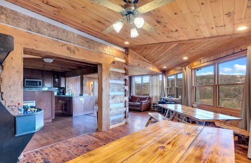 Sevierville Apartment | Avoid The Traffic Jams 7acres 360 Views 7b 4 5b