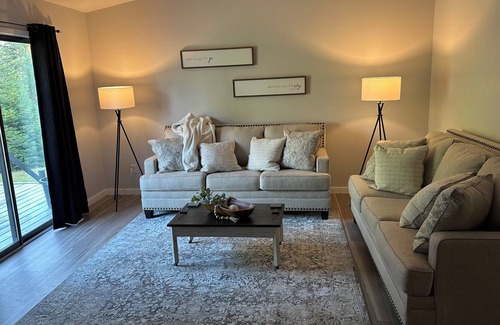 Hayden Lake House | Avondale Creek Retreat - Come relax in our newly remodeled home.
