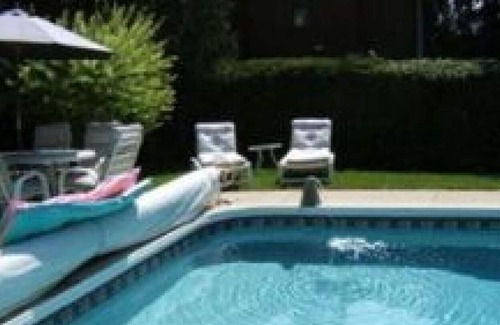 Stratford Bed & Breakfast | Avonview Manor- Experience Gracious Service with Style - The Ol' Winnie