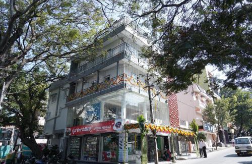 Bengaluru House | AvYuKt HoMeStAy