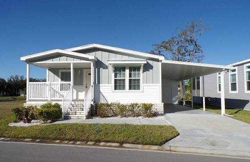 Ellenton House | Award Winning Florida Living!