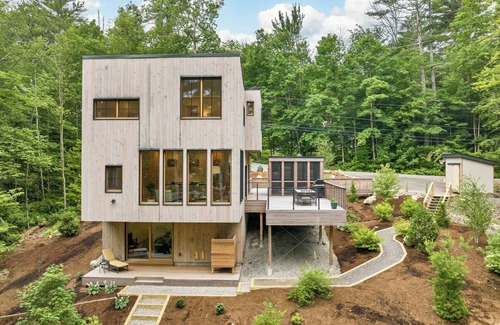 Meredith House | Award Winning Lake Waukewan Home sleeps 10 featured in Forbes Magazine